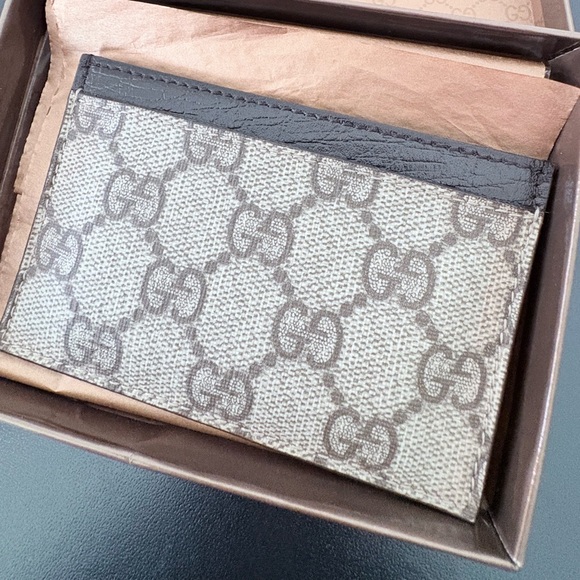 GUCCI GG Supreme Canvas w Leather trim compact card holder beige/ebony - Picture 3 of 15